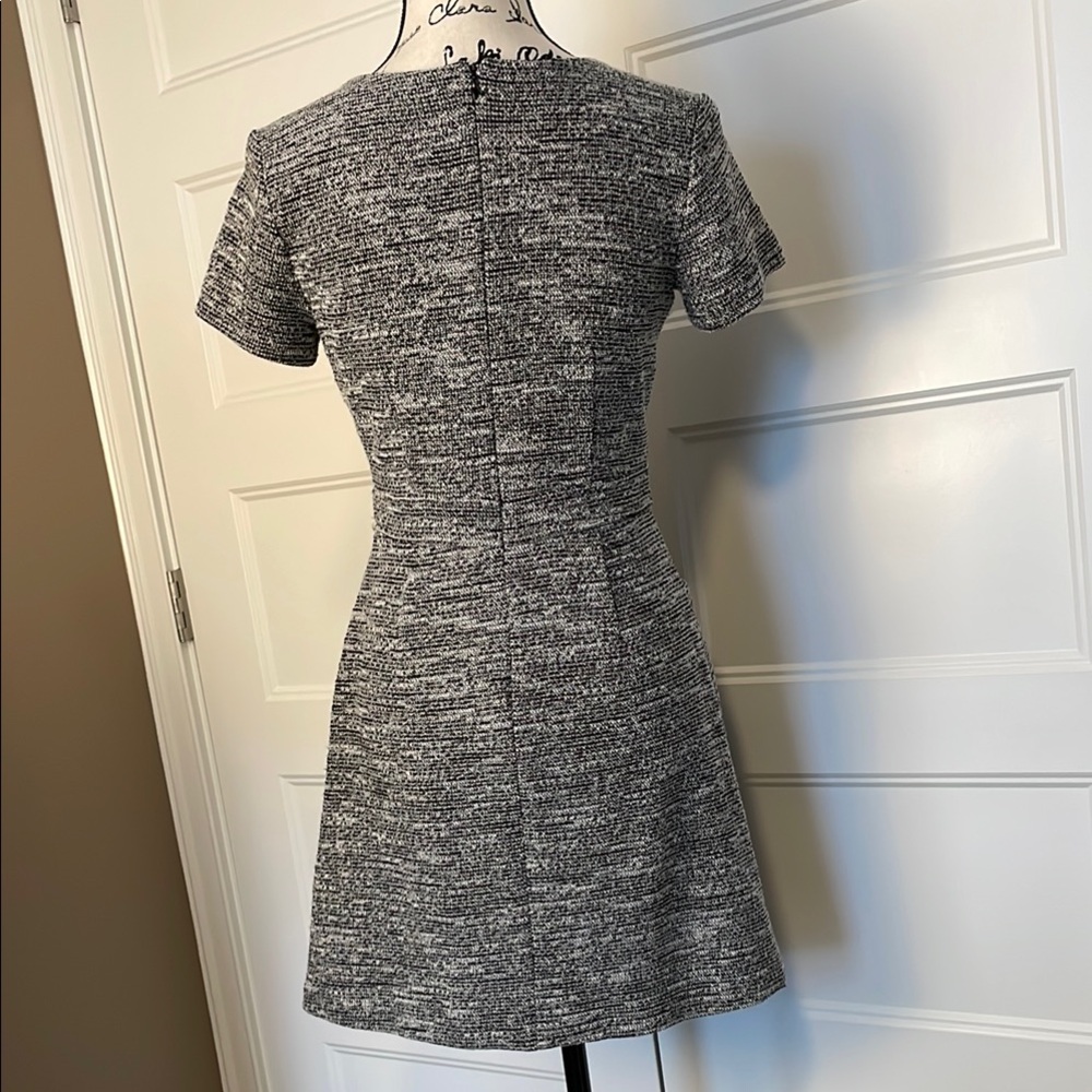 LOFT Elegant Black and White Tweed Women's Dress Size 4 - Picture 4 of 7
